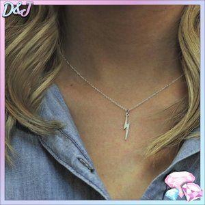 💎✨ Lightning Silver Necklace